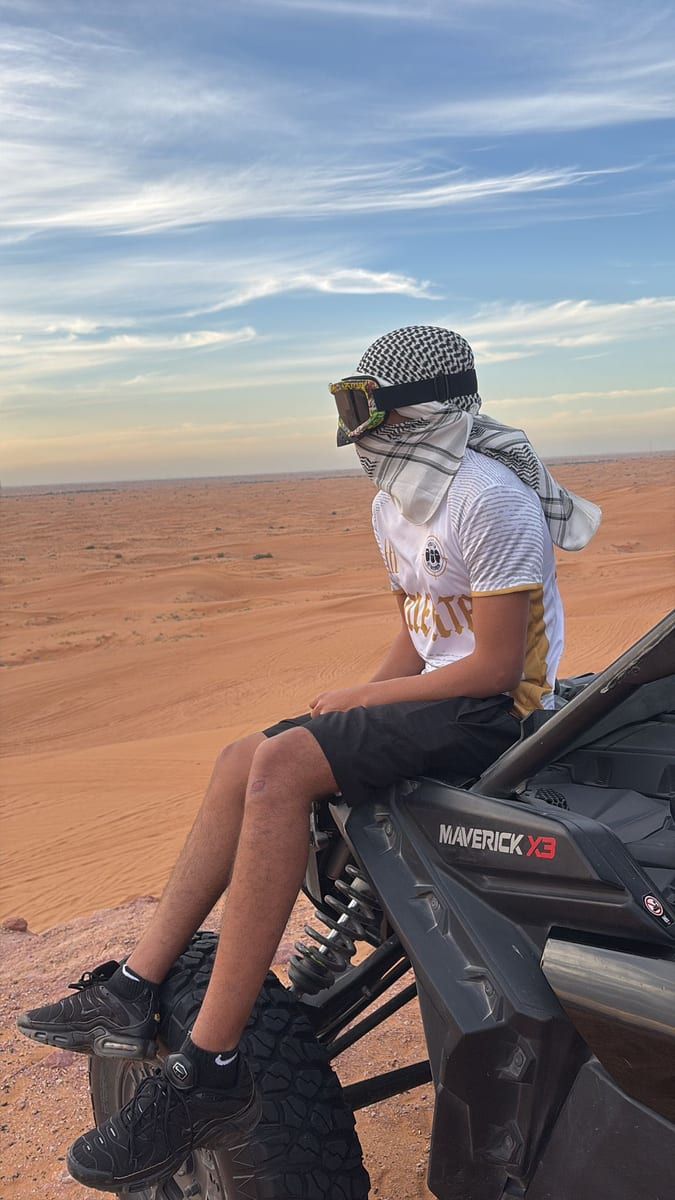 Profil de Souhel, 28 ans, Cruising gay à Couvin (Namur)