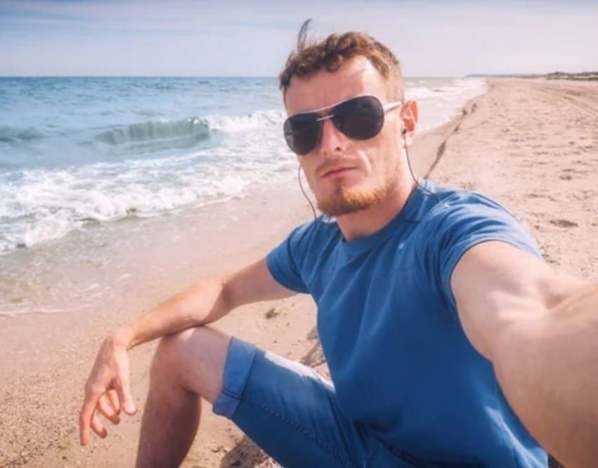 Yoane - Cruising gay à Viroinval Profil de Yoane, 33 ans, Cruising gay à Viroinval (Namur)