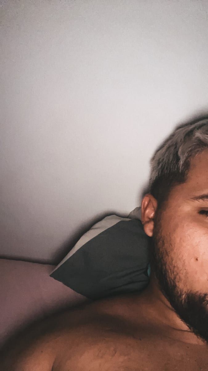 Layan - Cruising gay à Nassogne Profil de Layan, 35 ans, Cruising gay à Nassogne (Luxembourg)