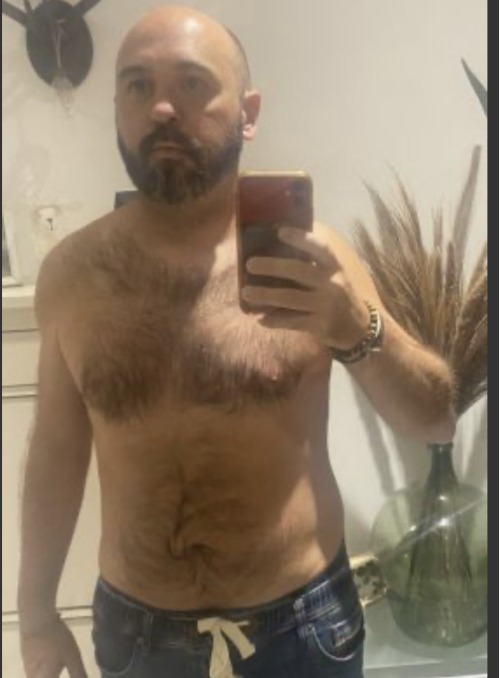 Jounayd - Cruising gay à Estinnes Profil de Jounayd, 29 ans, Cruising gay à Estinnes (Hainaut)