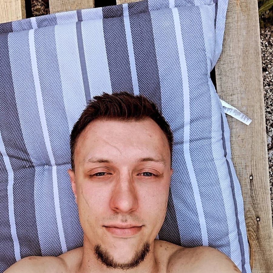 Keynan - Cruising gay à Woluwe-Saint-Lambert Profil de Keynan, 22 ans, Cruising gay à Woluwe-Saint-Lambert (Bruxelles-Capitale)
