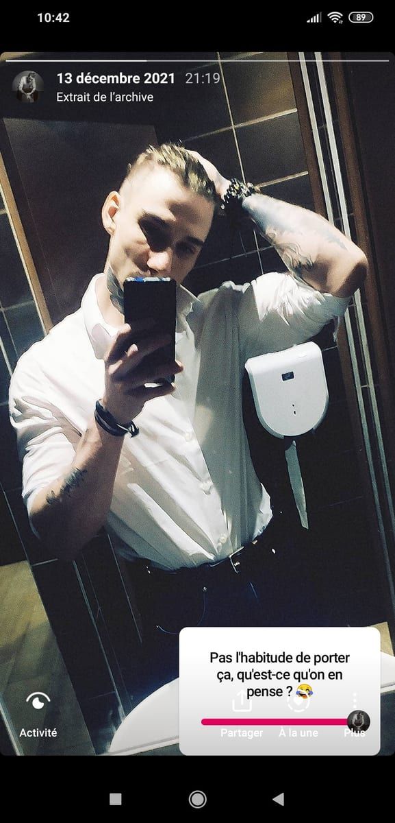 Efkan - Cruising gay à Chièvres Profil de Efkan, 37 ans, Cruising gay à Chièvres (Hainaut)