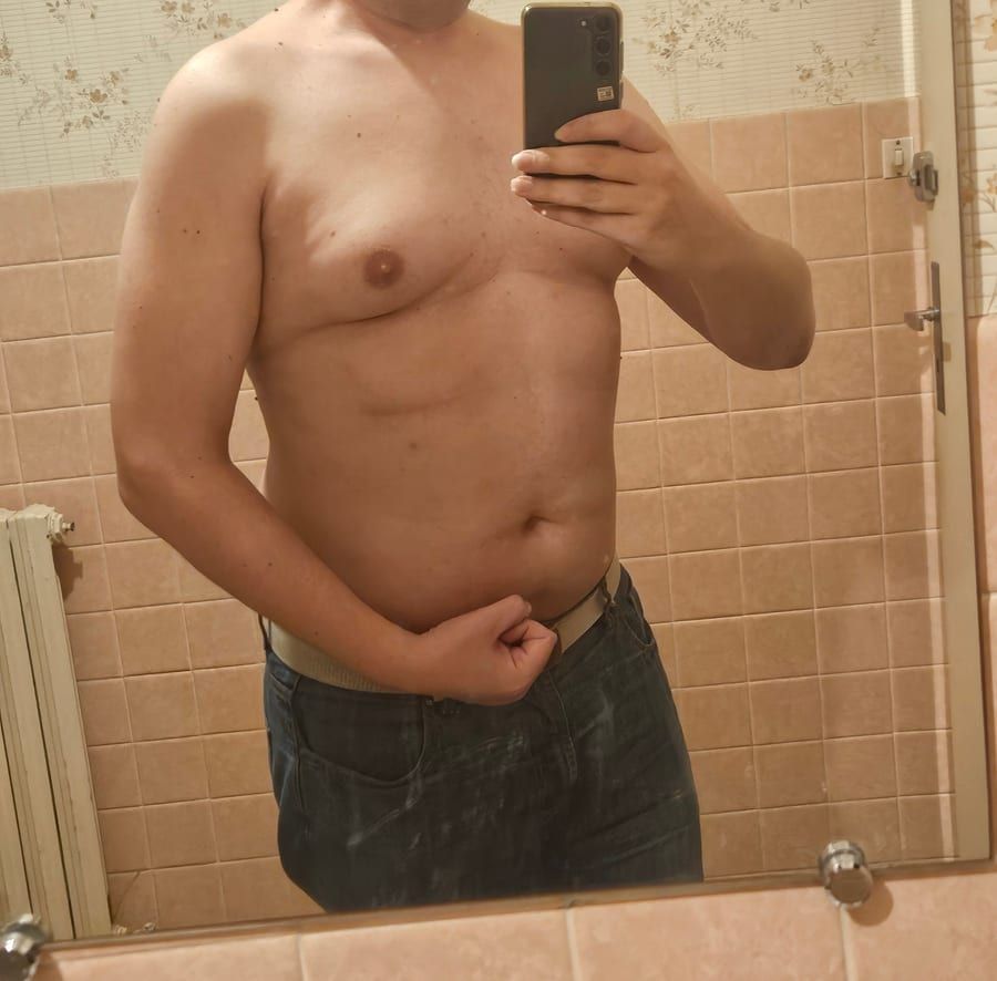 Profil de Ramzy, 37 ans, Cruising gay à Libramont-Chevigny (Luxembourg)
