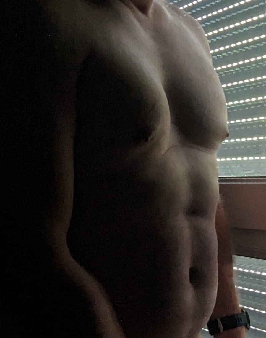 Gelindo - Cruising gay à Esneux Profil de Gelindo, 33 ans, Cruising gay à Esneux (Liège)