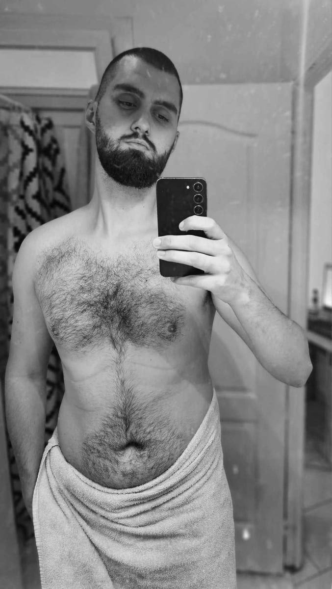 Profil de Touhami, 26 ans, Cruising gay à Limbourg (Liège)