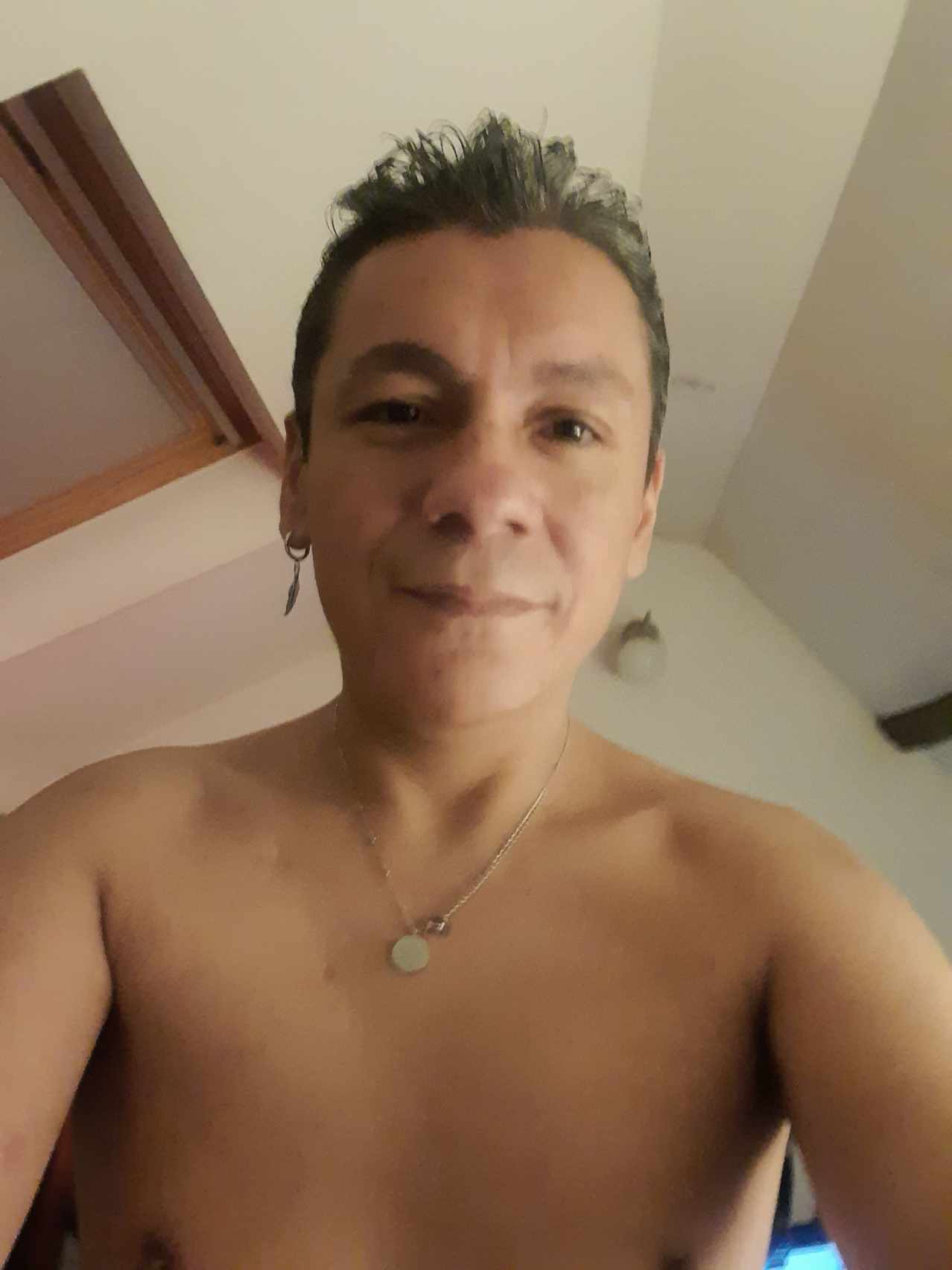 Sedat - Cruising gay à Soignies Profil de Sedat, 39 ans, Cruising gay à Soignies (Hainaut)