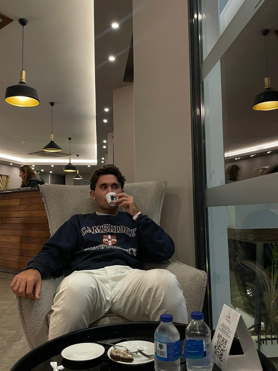 Profil de Louis-valentin, 34 ans, Cruising gay à Visé (Liège)