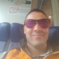 Léo - Cruising gay à Estinnes Profil de Léo, 30 ans, Cruising gay à Estinnes (Hainaut)