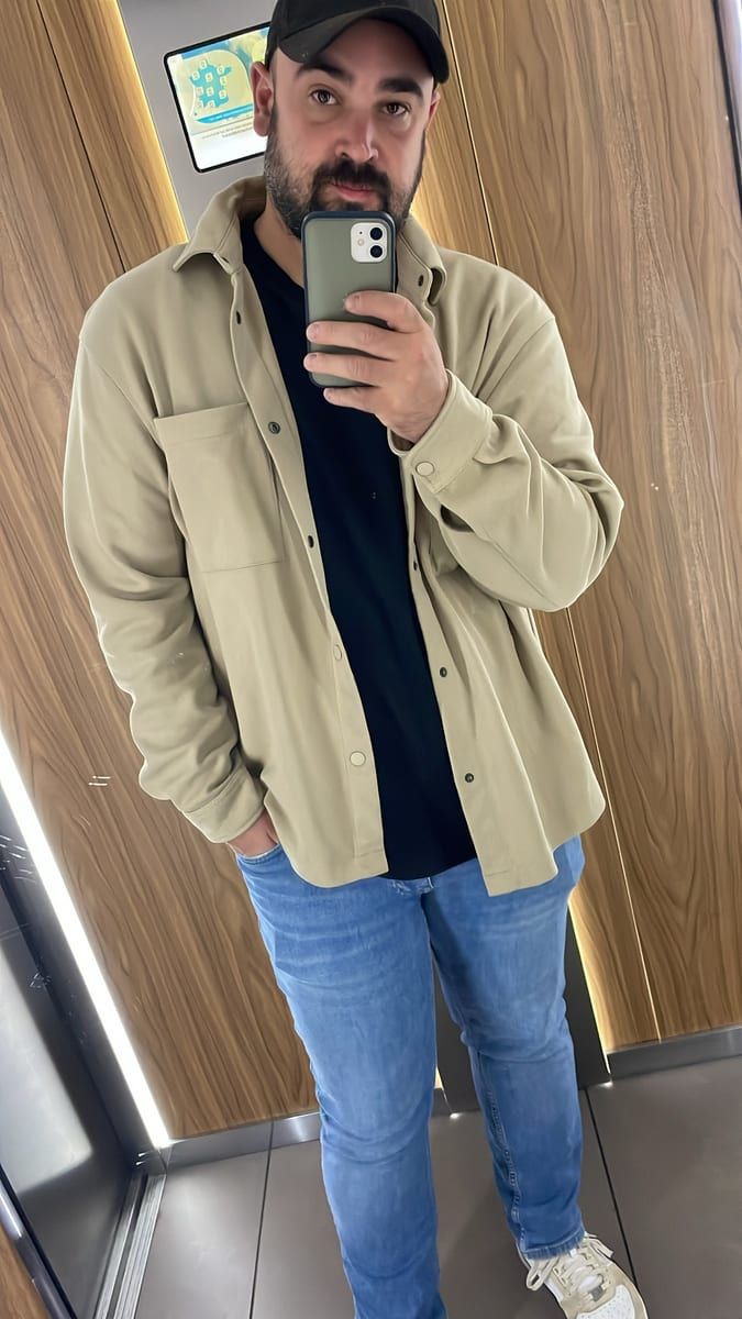 Profil de Gaya, 23 ans, Cruising gay à Florennes (Namur)