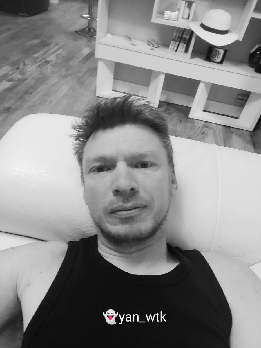 Profil de Baila, 25 ans, Cruising gay à Seneffe (Hainaut)