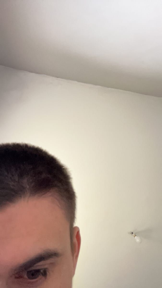 Profil de Corneille, 32 ans, Cruising gay à Couvin (Namur)