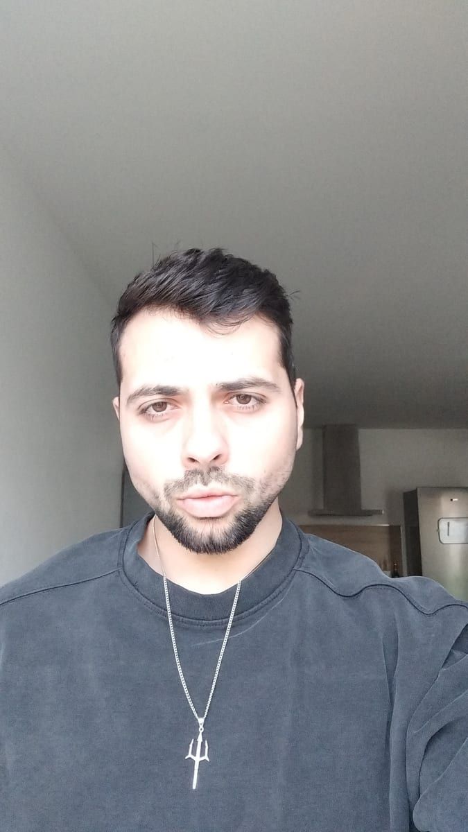 Profil de Wahab, 37 ans, Cruising gay à Rouvroy (Luxembourg)