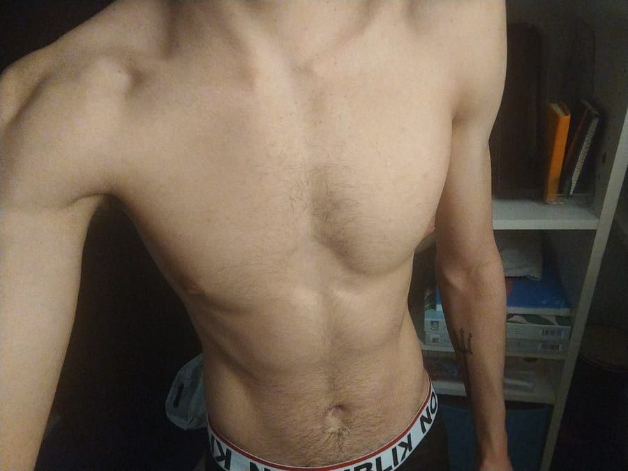 Profil de Théobald, 28 ans, Cruising gay à Beaumont (Hainaut)