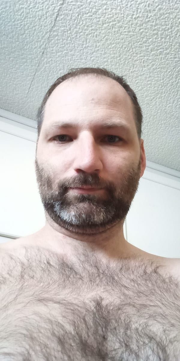 Profil de Katib, 45 ans, Cruising gay à Chastre (Brabant wallon)