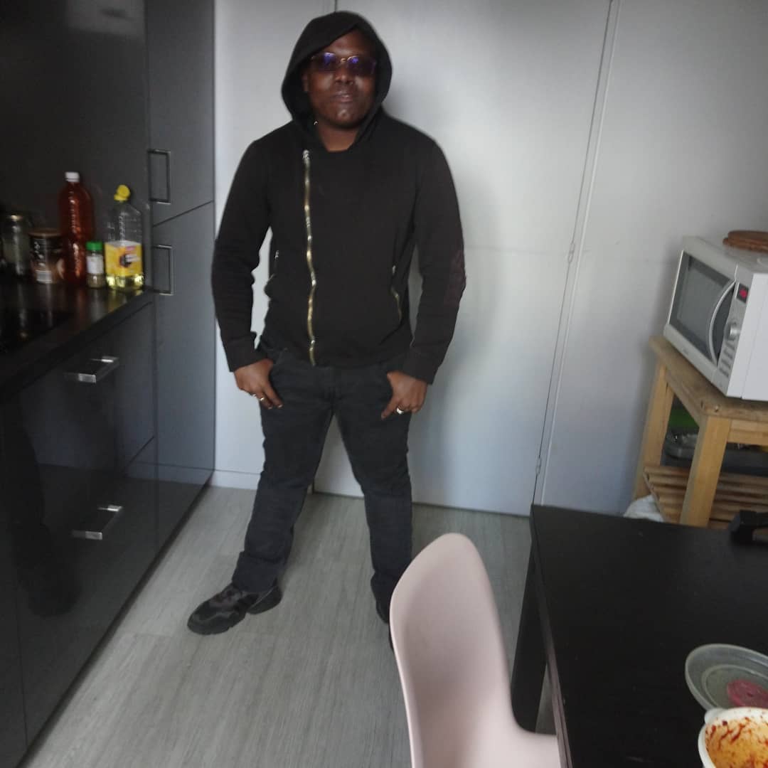 Profil de Allen, 45 ans, Cruising gay à Rendeux (Luxembourg)