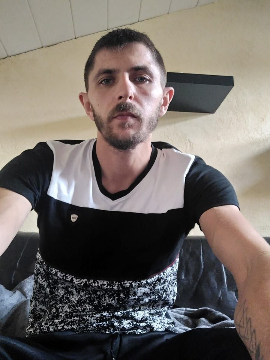 Profil de Kody, 26 ans, Cruising gay à Beauvechain (Brabant wallon)