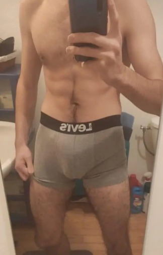Amadeu - Cruising gay à Baelen Profil de Amadeu, 45 ans, Cruising gay à Baelen (Liège)