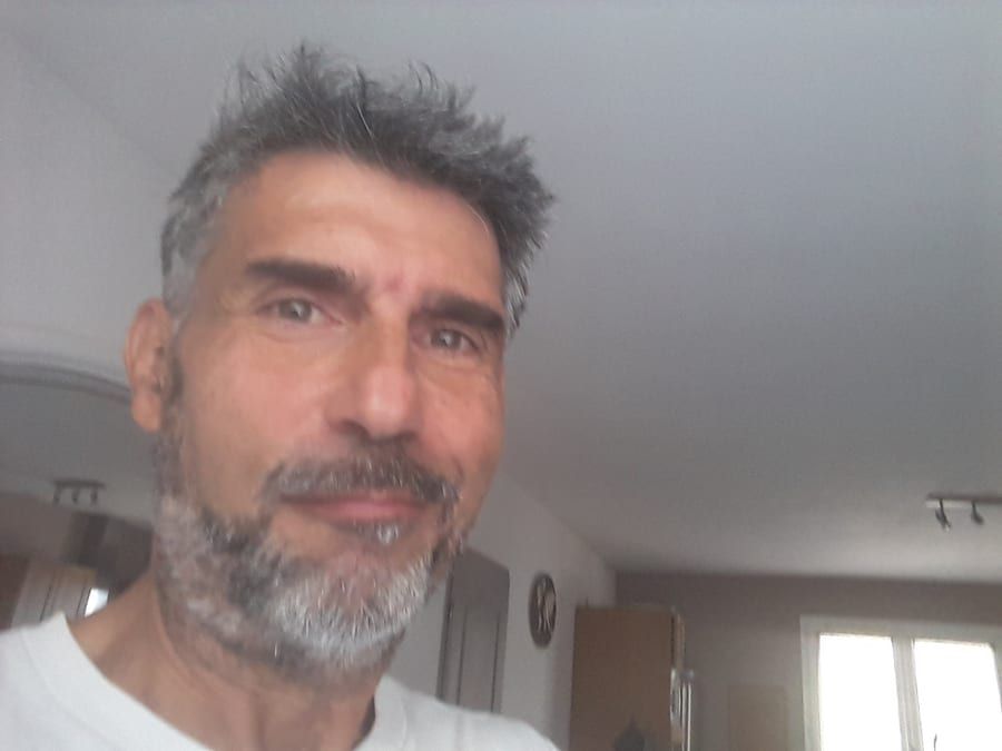Zaccaria - Cruising gay à Waterloo Profil de Zaccaria, 36 ans, Cruising gay à Waterloo (Brabant wallon)