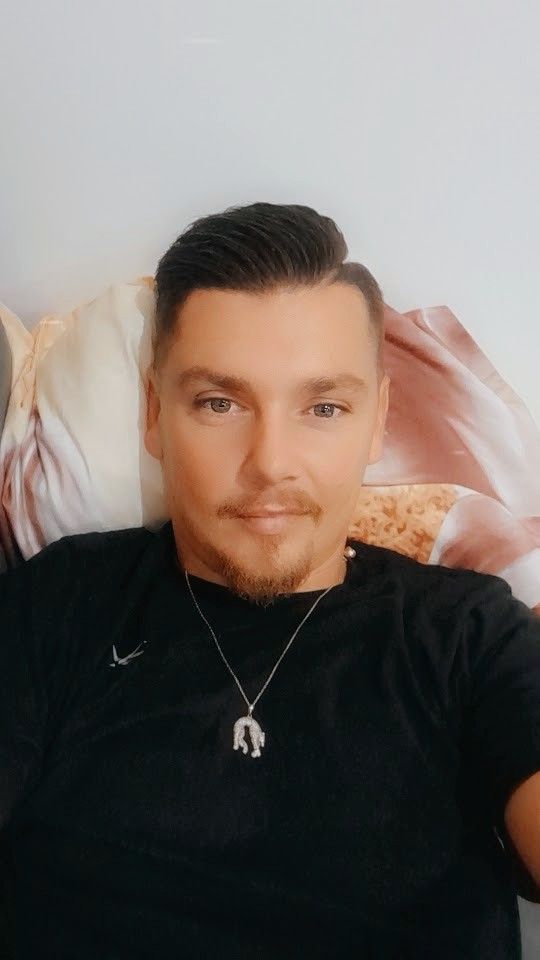 Profil de Nahim, 39 ans, Cruising gay à Ittre (Brabant wallon)
